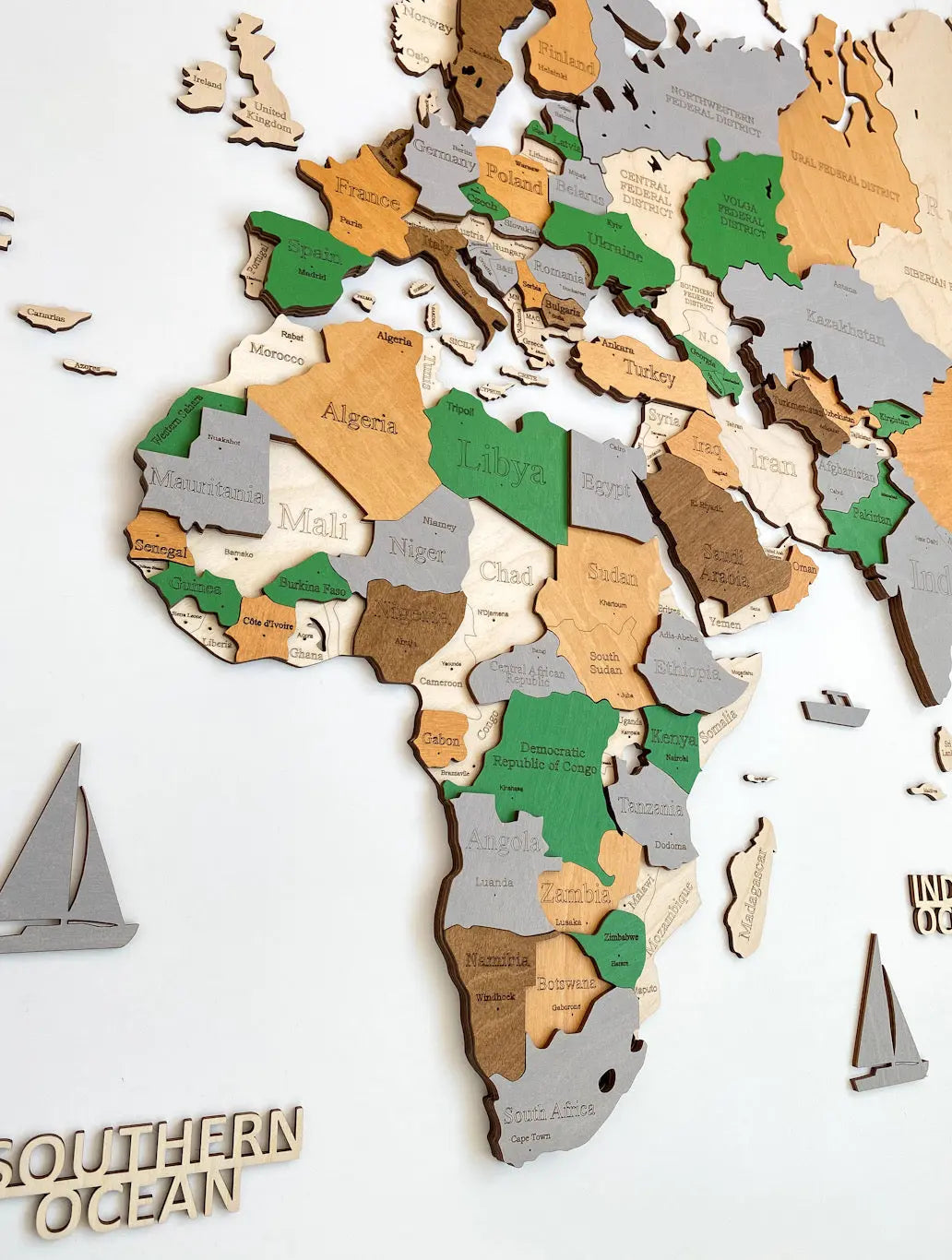 3D Wooden map of the world 